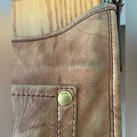 FRYE Campus Rivet Brown Antiqued Crinkled Leather Crossbody Purse - Picture 13 of 16